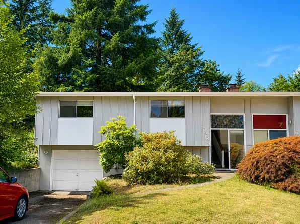 6223 Harlow Dr, Bremerton, WA 98312