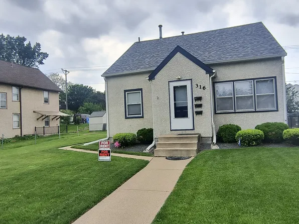 316 1st Ave S APT 2, South Saint Paul, MN 55075