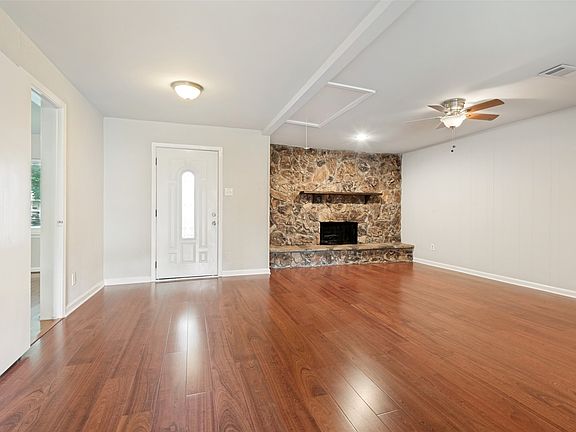 3rd image of 13520 Mount Castle Dr