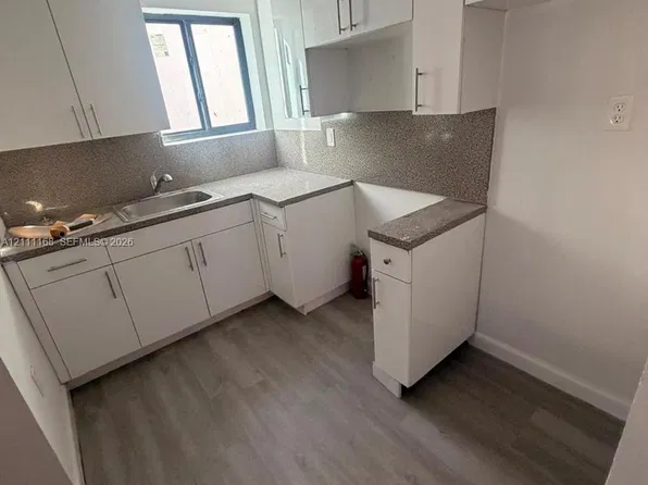 700 SW 12th Ave #2, Miami, FL 33130
