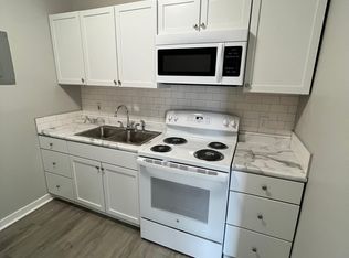 1314 22nd St #5, Des Moines, IA 50311