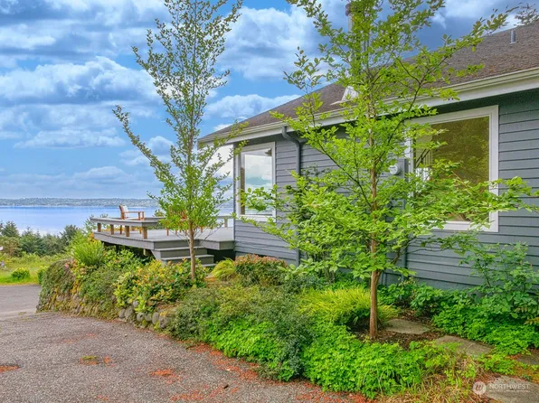 27733 94th Avenue SW, Vashon, WA 98070