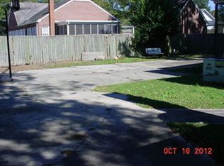 110 W 9th St, Lumberton, NC 28358