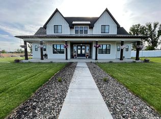 1677 Sunset Dr, Emmett, ID 83617