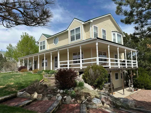 2926A Lingle Veteran Rd, Lingle, WY 82223