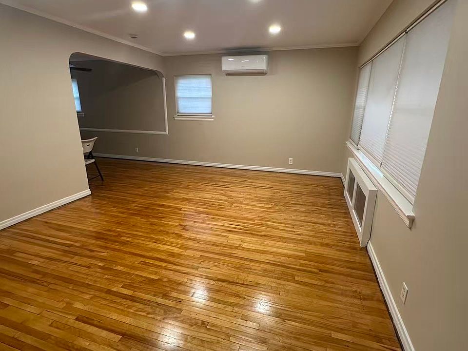 1st image of 48-04 189th St #1
