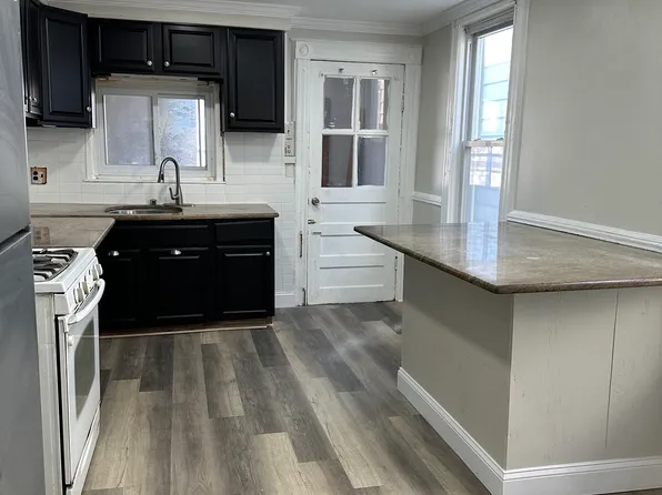 132 Burgess Pl, Passaic, NJ 07055