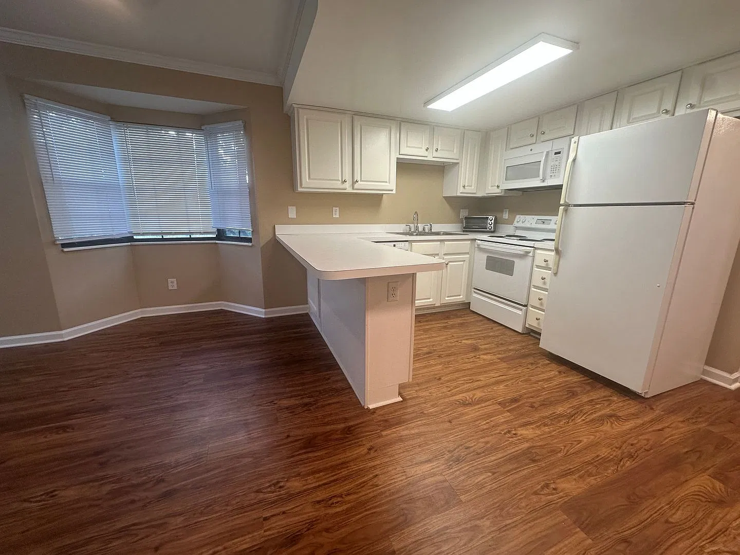 2nd Floor End Unit @ St. Christopher For $3300/Month - 2 Parking Spaces Included! Move-In 8/02/27 — Photo 1