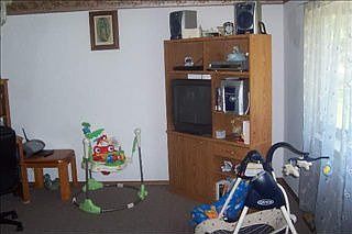 2nd image of 724 W Hively Ave