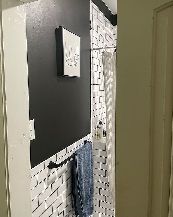 2nd image of 4302 W Kamerling Ave