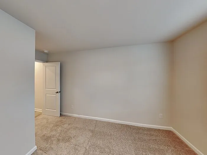 115 Wayne Ln — Photo 11