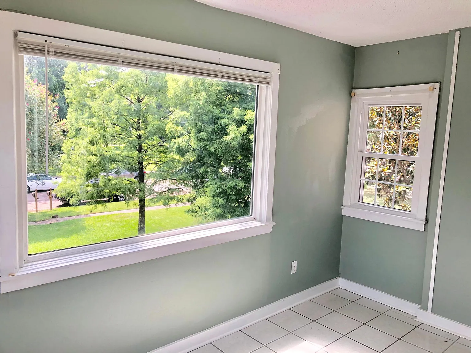 5831 General Haig St — Photo 3