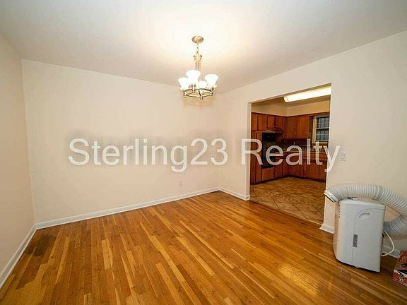 4th image of 25-70 36th St #2