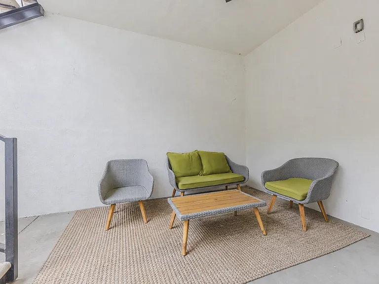2073 Pasadena Glen Rd — Photo 40