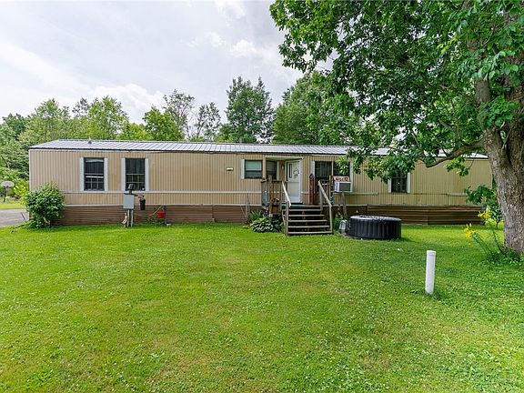 2nd image of 4263 Evergreen Rd