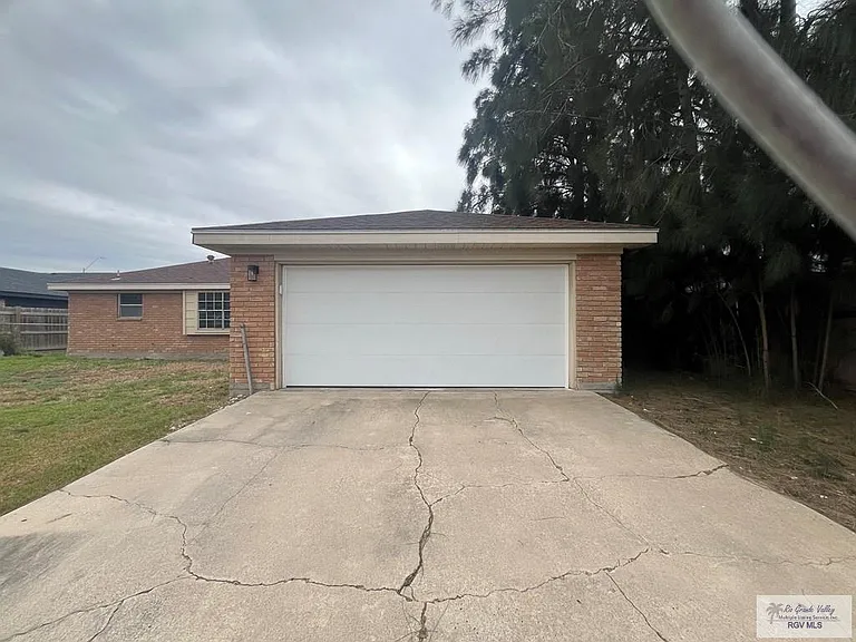 1815 Sancho Panza Cir — Photo 3