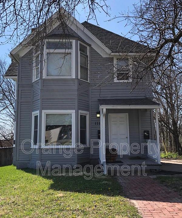 1st image of 1112 N 40th St APT 2