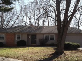 3422 S Pinehurst Ct, Springfield, MO 65807