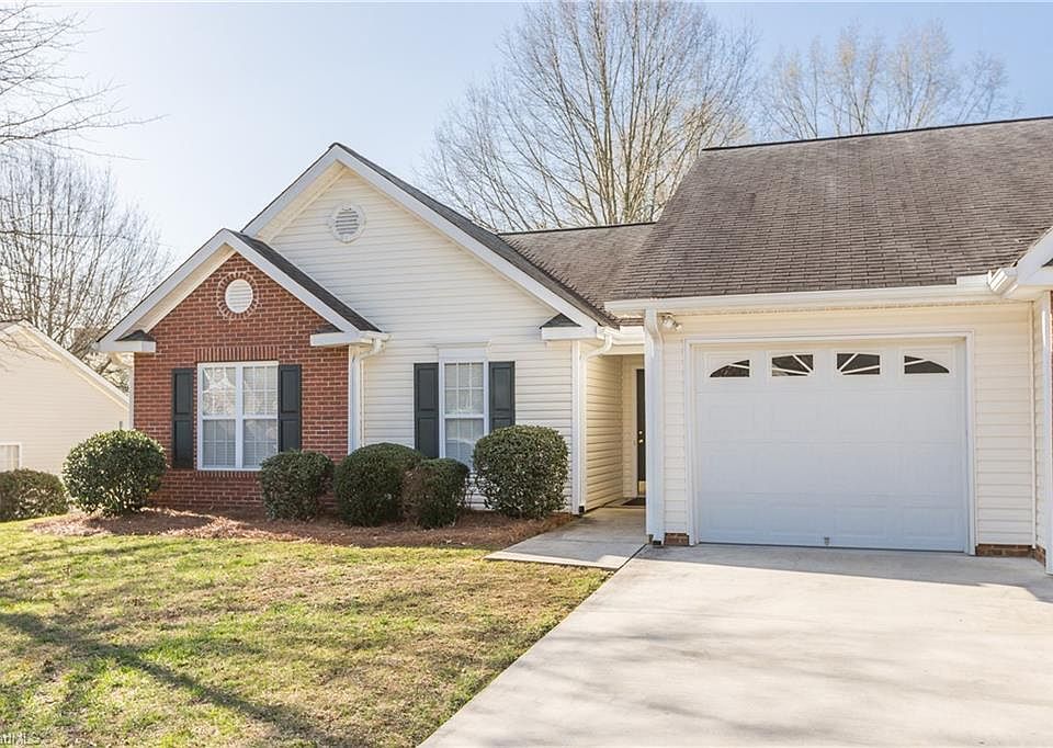 1st image of 4824 Terrence Dr