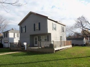 315 W Main St, Mount Morris, IL 61054