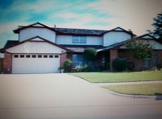 10226 S Oxlow Ct, Oklahoma City, OK 73159