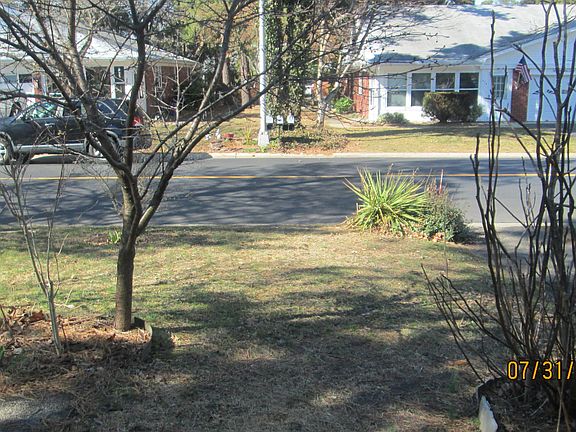 3rd image of 81 Belhaven Ct #C