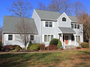 74 Dimond Ave, Cortlandt Manor, NY 10567