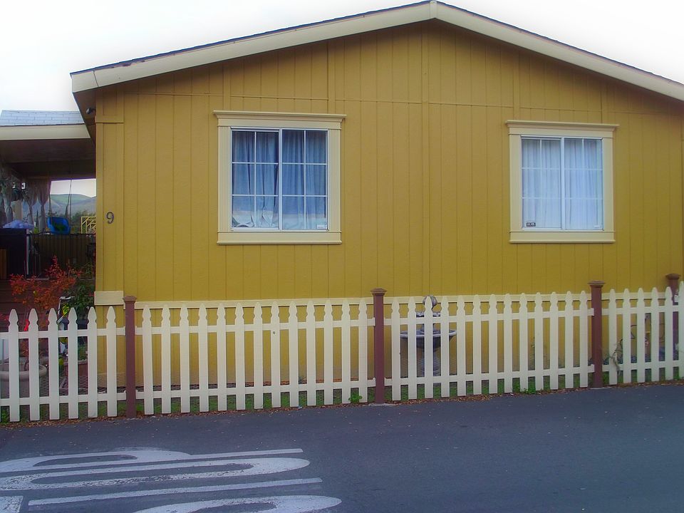 2nd image of 55 Pacifica Ave Trailer 9