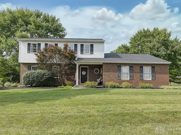 7835 Chantilly Dr, West Chester, OH 45069