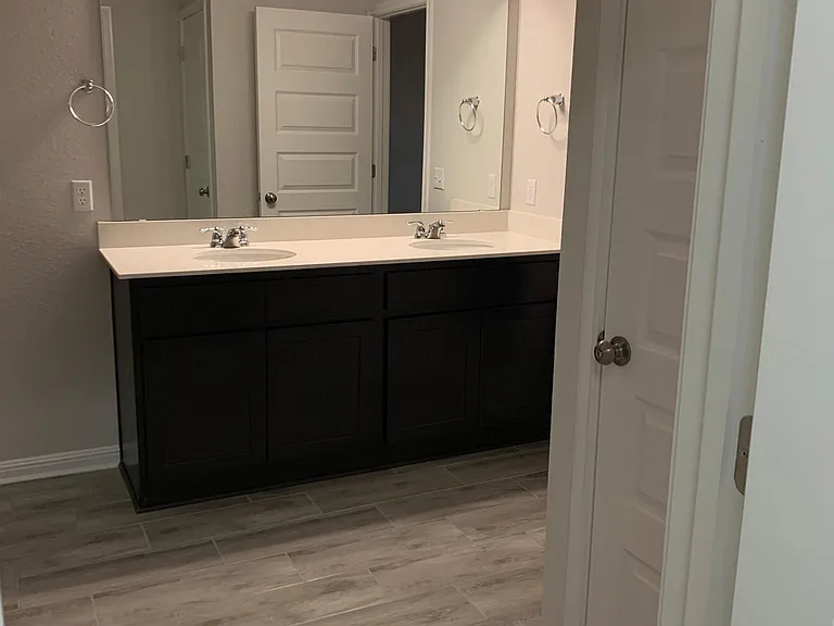 117 Peruvian Ln — Photo 20