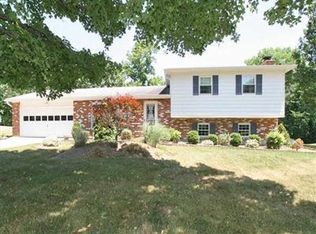 9108 Wintergreen Dr, West Chester, OH 45069