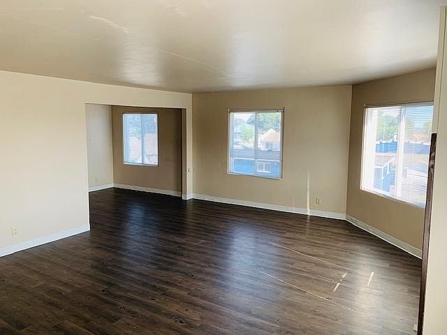1st image of 3502 McKinley Ave #11
