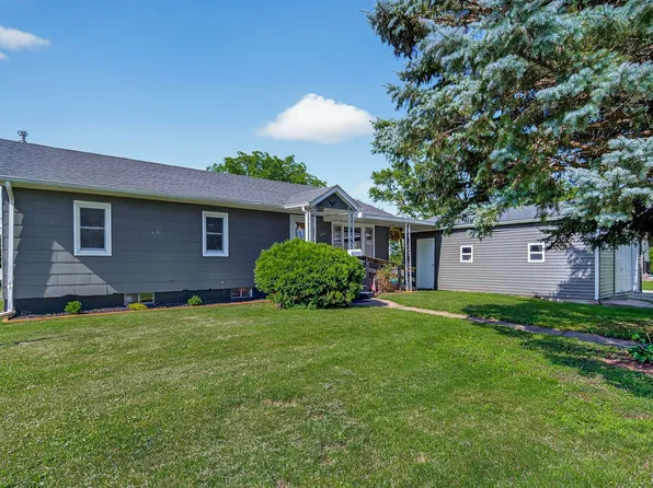 709 Grand St, Melcher Dallas, IA 50062