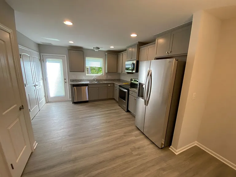 323 Switch St — Photo 20