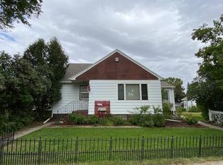 902 2nd Ave W, Williston, ND 58801