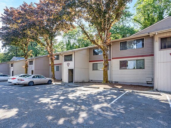 5th image of 12505-12511 98th Avenue Ct SW