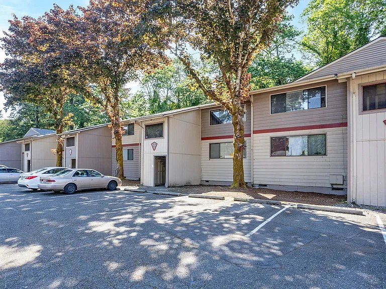 American Lake Townhomes — Photo 5