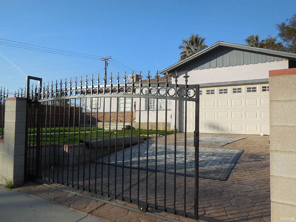 New Gate 4708 Pioneer Dr.