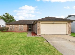 2433 Lynnbrook Dr, Harvey, LA 70058