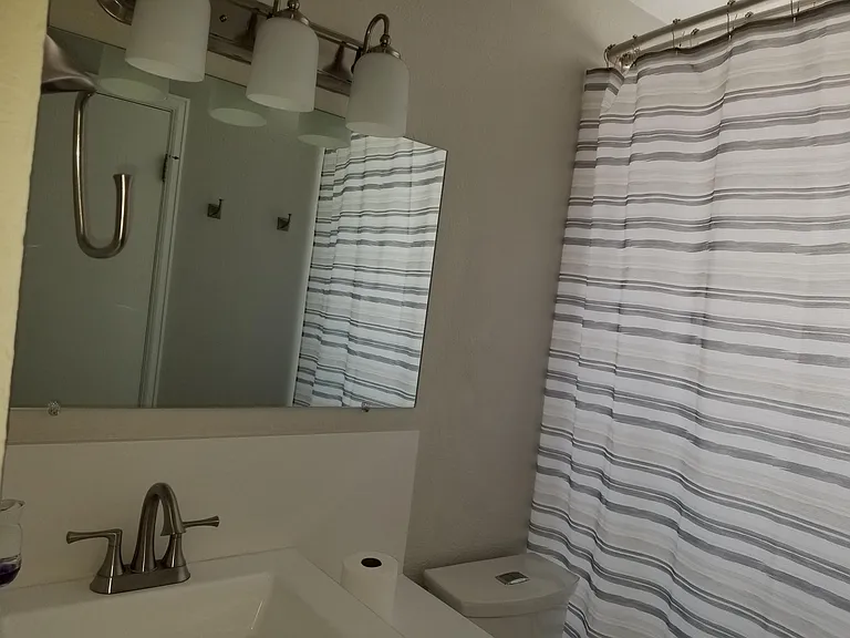 2058 Sumac St — Photo 20