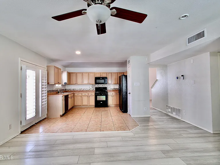 12229 Kingsgate Ct — Photo 18