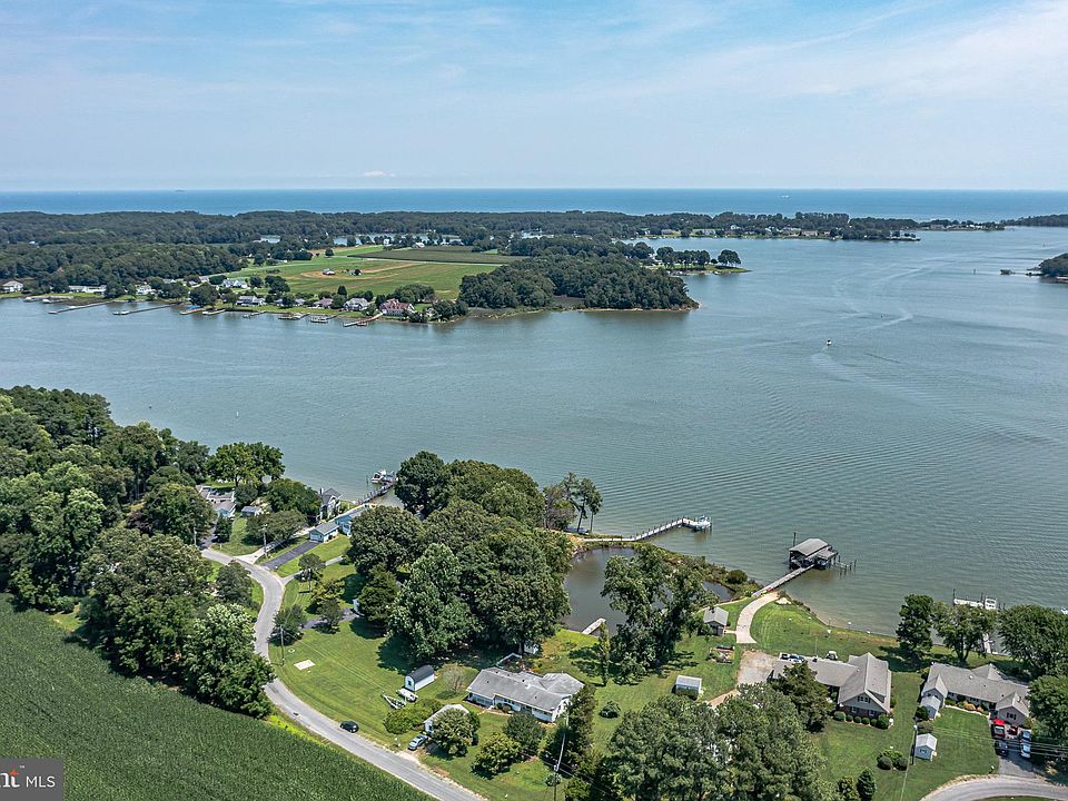 662 Bridge Creek Cir, Reedville, VA 22539 MLS VANV2000436 Zillow