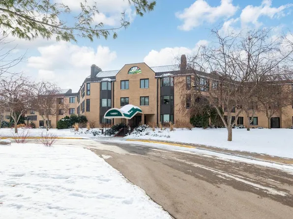 14601 Atrium Way APT 317, Minnetonka, MN 55345