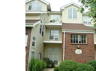 71 Carriage Crossing Ln, Middletown, CT 06457