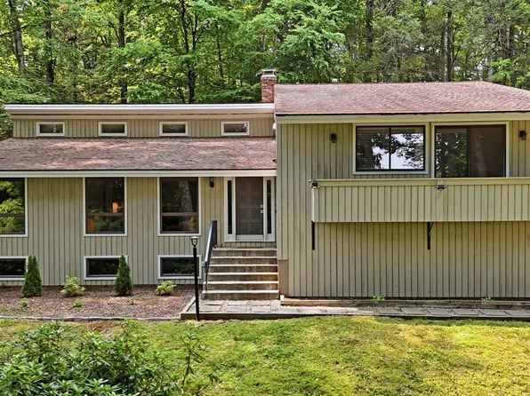 21 Hemlock Lane, Avon, CT 06001