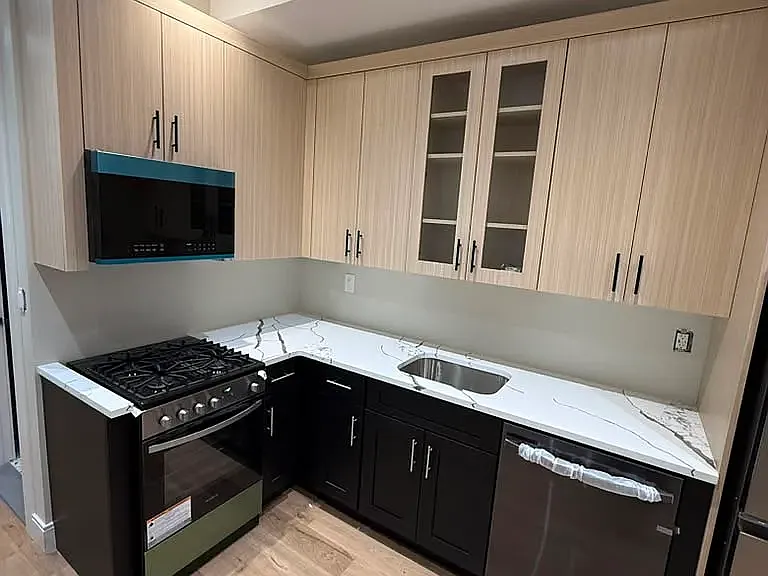 221 Ralph Ave #2L — Photo 4