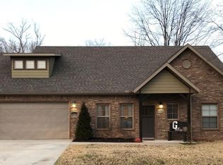 6 Worlaby Dr, Bella Vista, AR 72715