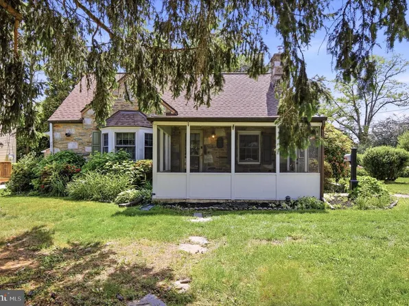 416 Exton Rd, Hatboro, PA 19040