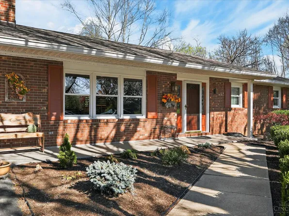 130 Meadow Ln, Hillsboro, OH 45133