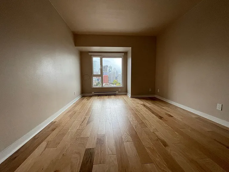 121 Vine St #2201 — Photo 10
